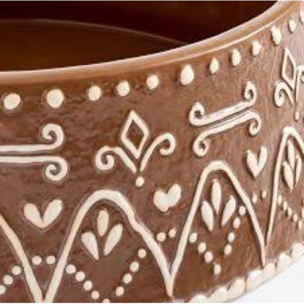 Pottery Barn Gingerbread Medium Pet Bowl BN